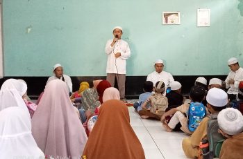 Dosen STIQ Menjadi Penceramah dalam Maulid Nabi Muhammad SAW 1445 H