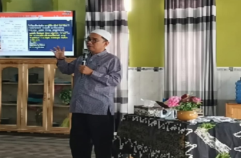 Kajian Islami Intensif Al-Majiedy (KIIAM) “Bagaimana Menjadi Wanita Cerdas Pemikiran dan Saleh Moralitas”