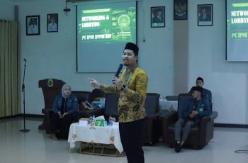 Dosen STIQ Amuntai Perkuat Kapasitas Kader IPNU IPPNU melalui Pelatihan Networking dan Lobbying di Lakmud HSU
